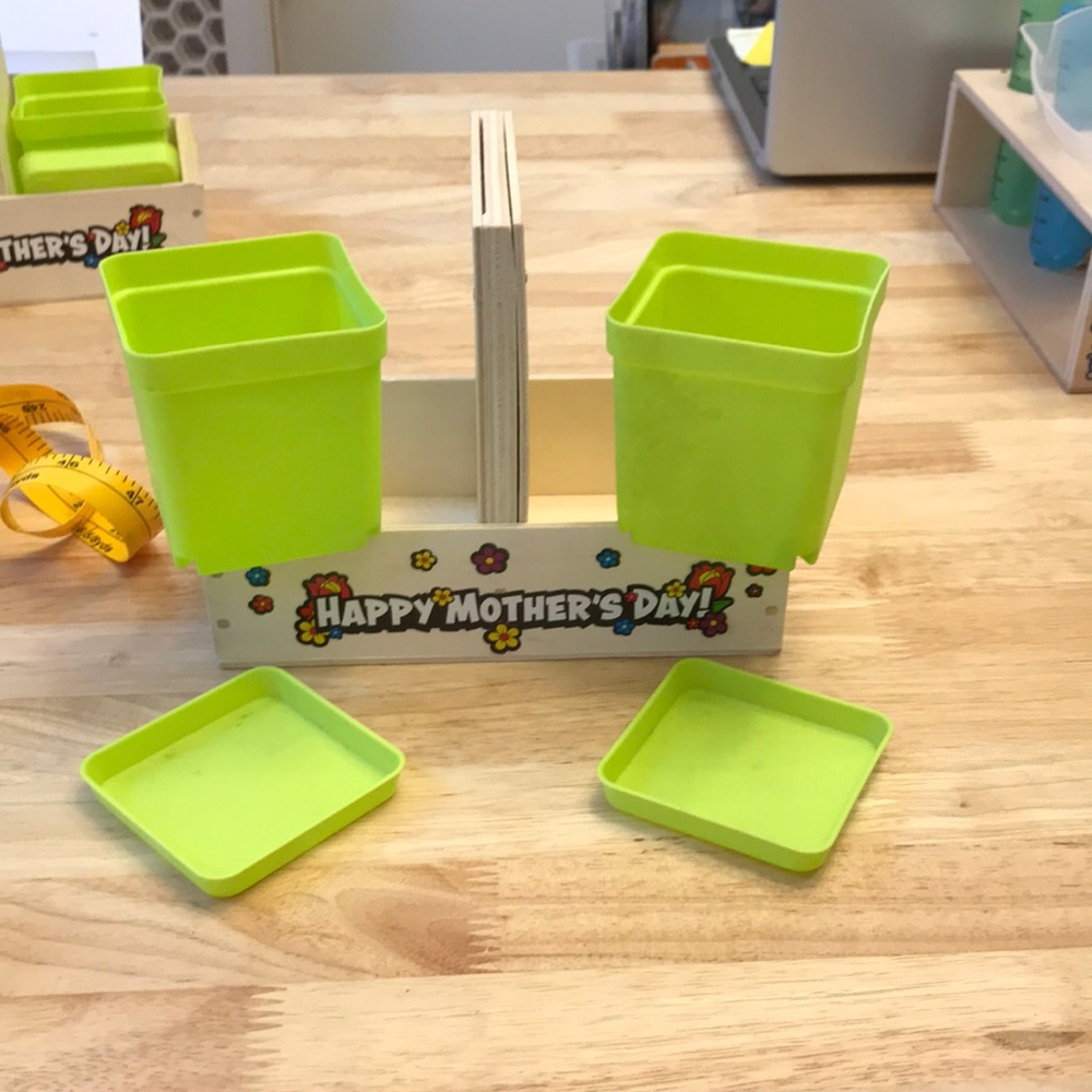 COPY - ☘️2 for $10 Sale☘️Wooden planter for children, stickers can be removed